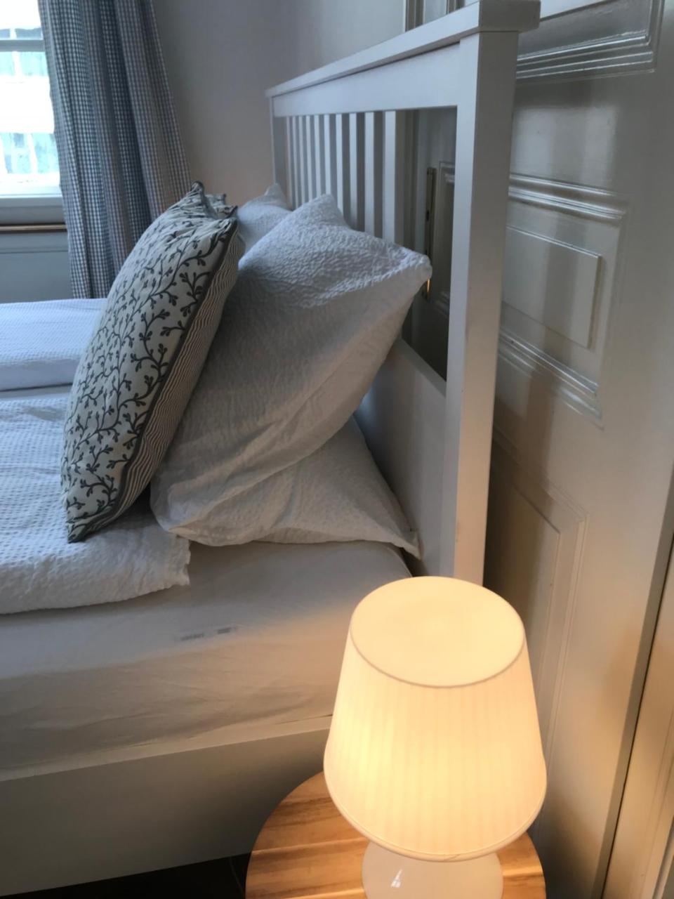 The Bed + Breakfast Bed & Breakfast Lucerne Bagian luar foto